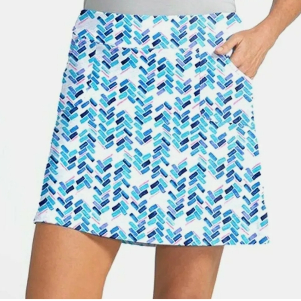 Fresh Produce: Blue & Purple Patterned A-Line Athletic Skort- Size Medium